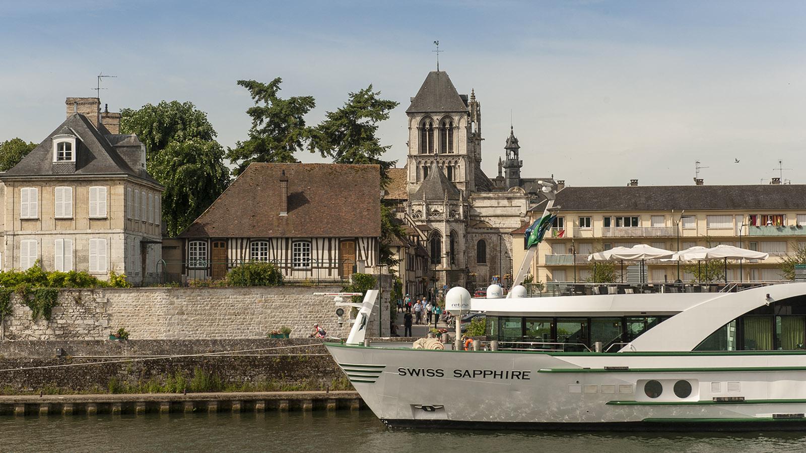 Am Seine-Kai machen immer mehr Flusskreuzfahrtsschiffe fest. Foto: Hilke Maunder