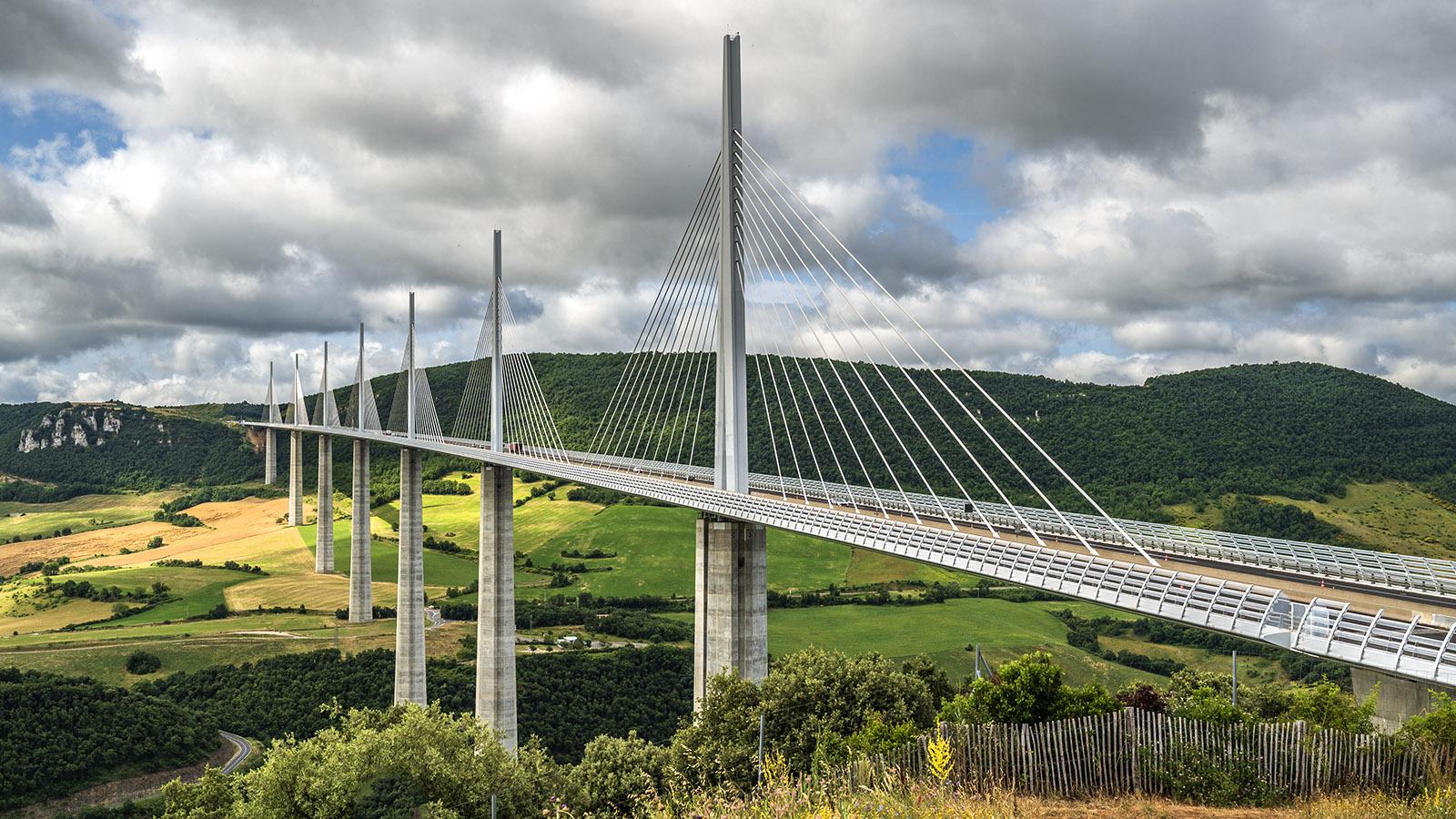 Der Brückenblick vom Belvédère der Raststätte am Viadukt von Millau. Foto: Hilke Maunder