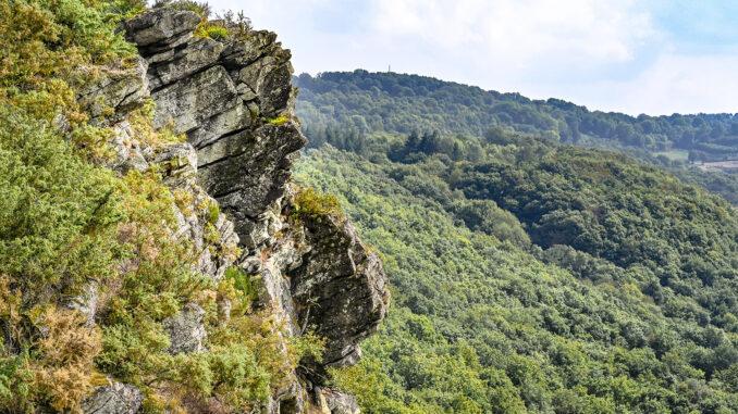 La face humaine, das menschliche Antlitz, nennt sich diese Felsformation der Roche d'Oëtre. Foto: Hilke Maunder