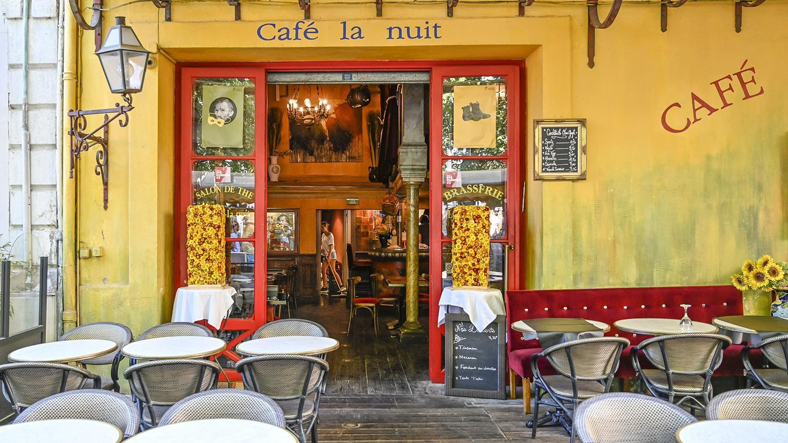 Das gelbe Café. Foto: Lara Maunder