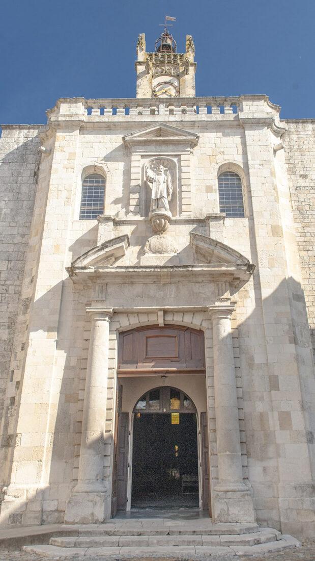 Bourg Saint-Andéol. Église Saint-Andéol. Foto: Hilke Maunder