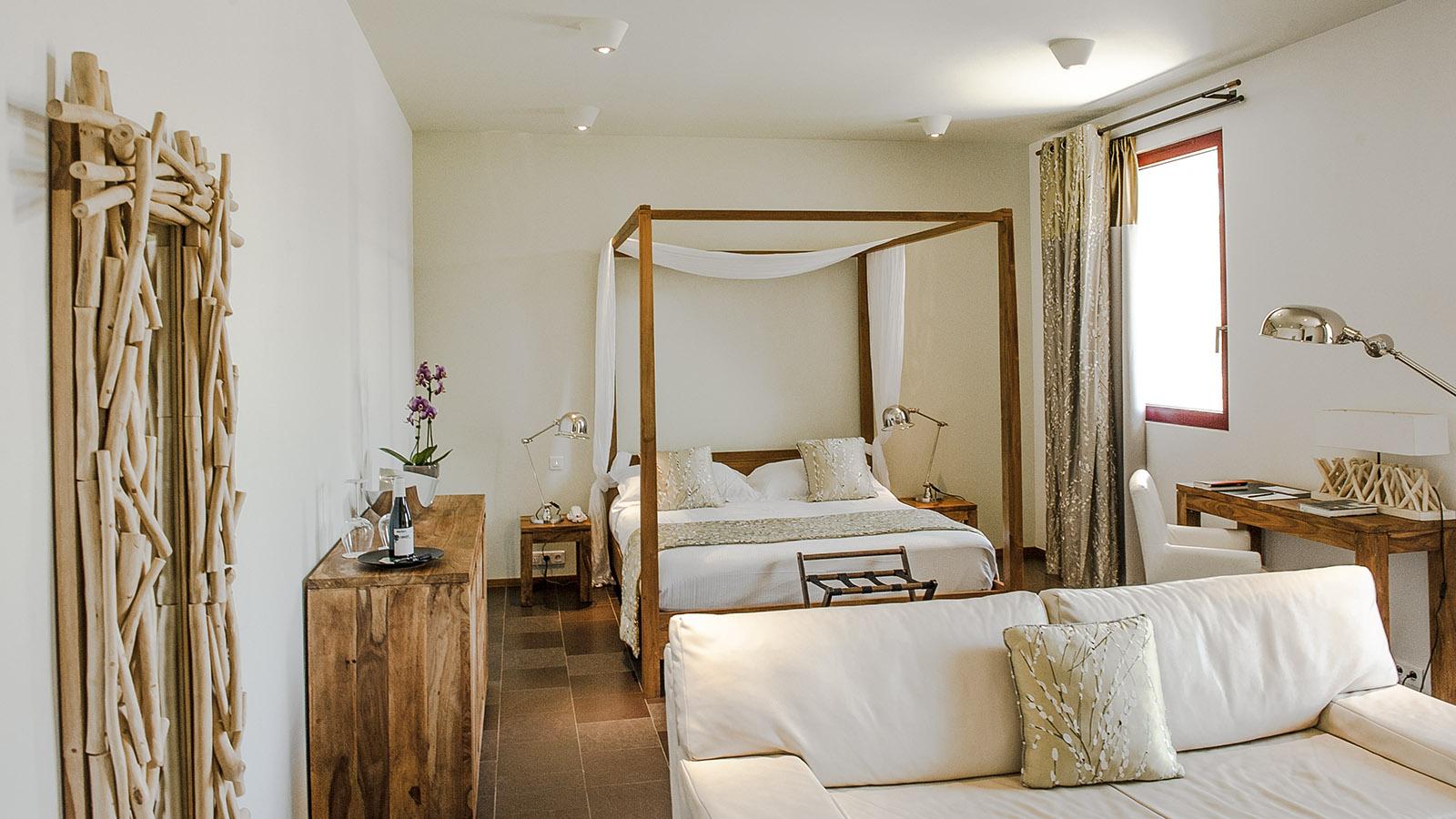 Fenouillèdes: Die Zimmer des Hotels Riberach sind sytlisch mit Naturmaterialien eingerichtet. Foto: Hilke Maunder