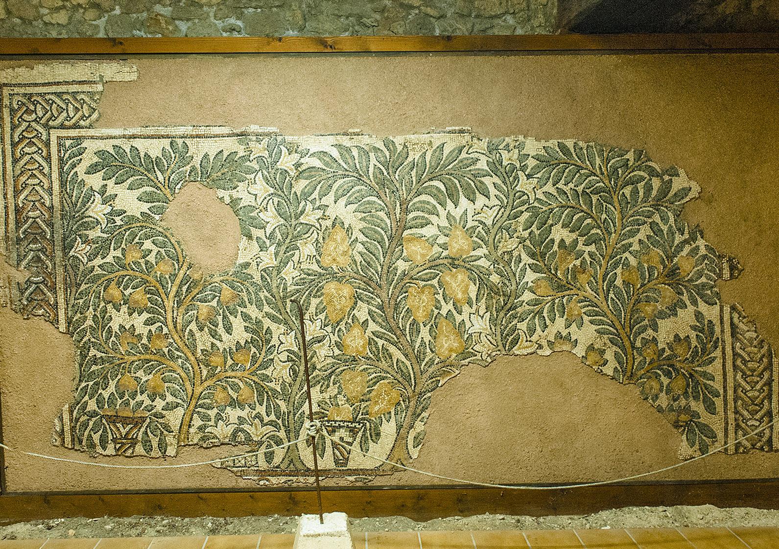 Bastide Montréal-du-Gers, Mosaik aus der gallorömischen Villa von Séviac. Foto: Hilke Maunder