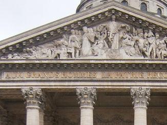 Der Giebelfries des Pariser Pantheons. Foto: Hilke Maunder