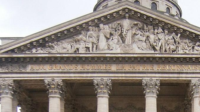 Der Giebelfries des Pariser Pantheons. Foto: Hilke Maunder