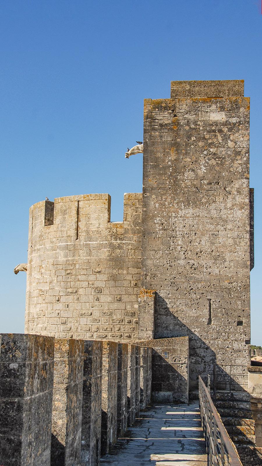 F/Languedoc-Roussillon/Camargue: Aigues-Mortes, Turm an der östlichen Stadtmauer