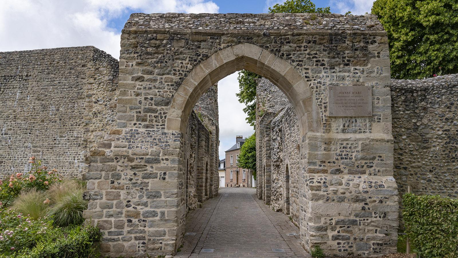Auch Jeanne d'Arc soll das Altstadttor von Saint-Valéry-sur-Somme durchschritten haben. Foto: Hilke Maunder