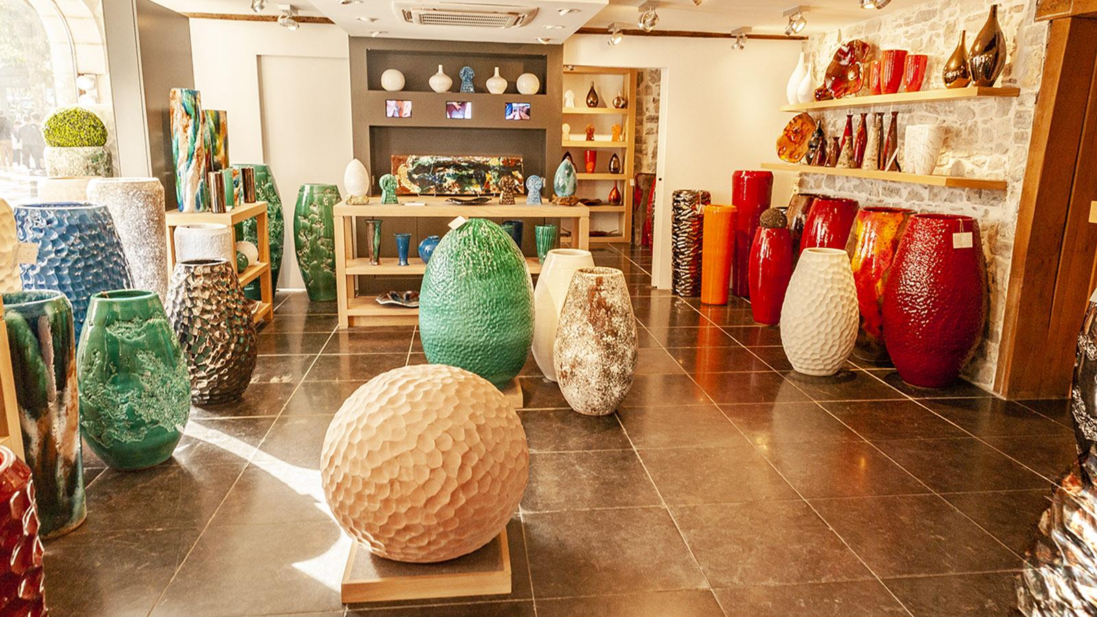 Saint-Jean-de-Luz: Giantisch - die Keramiken von Goicoechea