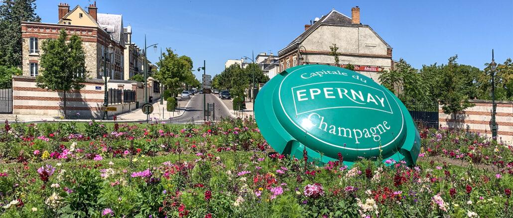 Epernay: Kreisel am Auftakt der Avenue de Champagne. Foto: Hilke Maunder