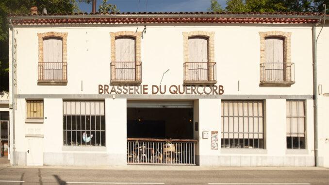 Direkt an der Landstraße nach Foix: die Brasserie du Querkorb. Foto: Hilke Maunder