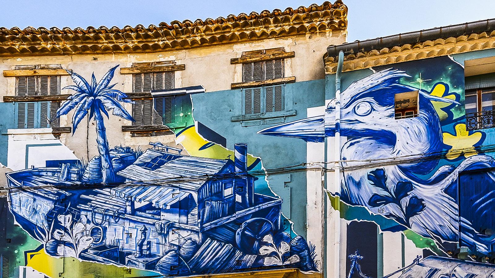 Kopskyund Cobalt schufen für das Straßenkunstfestival 2020 dieses Wandbild. Foto: Hilke Maunder