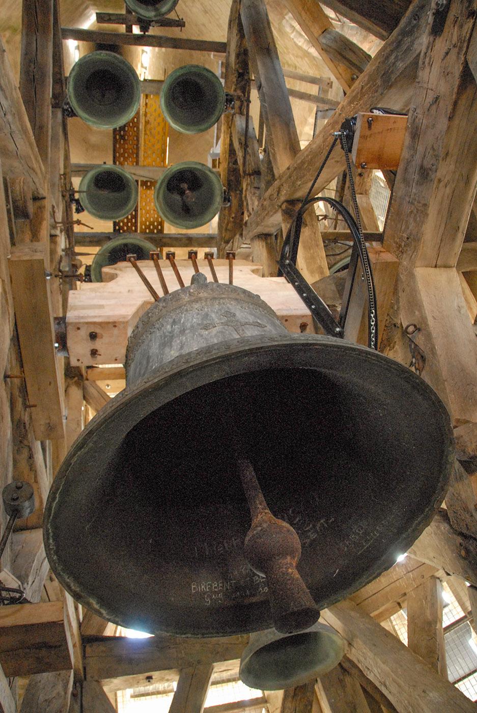 Die Glocken der Stadtkirche von Mirepoix (Ariège). Foto: Hilke Maunder
