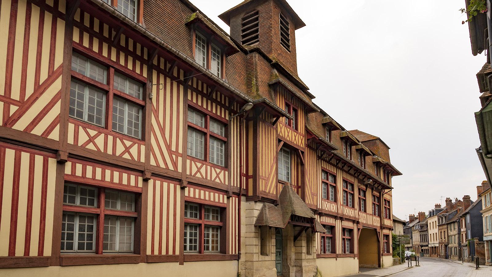 Stattlich: dieses Fachwerkhaus aus Pont-l'Évêque. Foto: Hilke Maunder