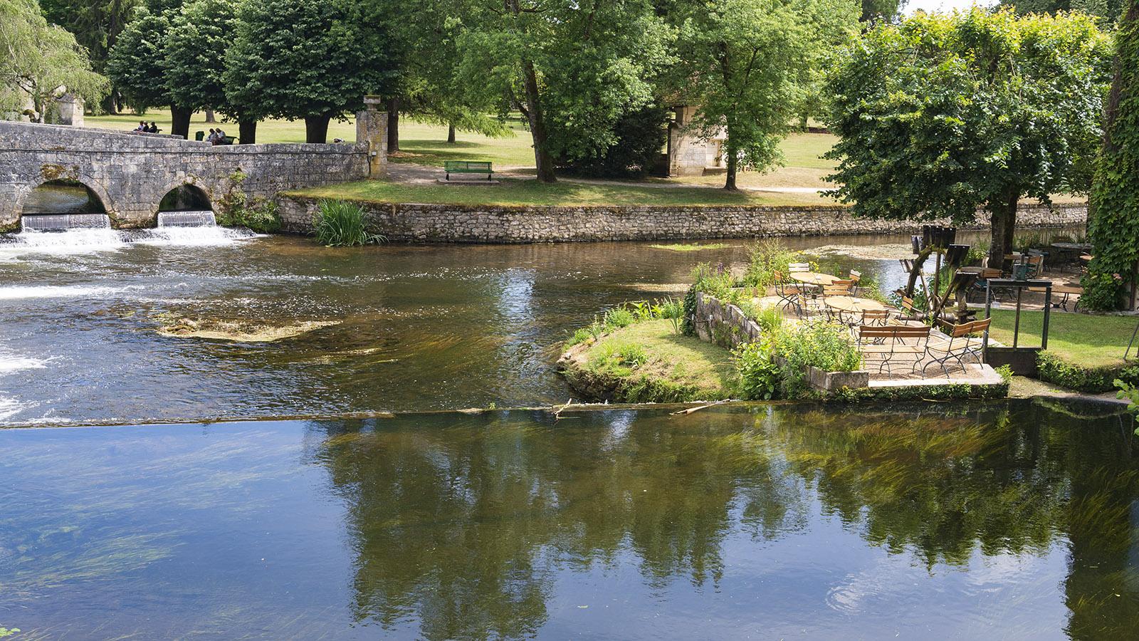 Oase direkt am Wasser: Le Moulin de l'Abbaye. Foto: Hilke Maunder