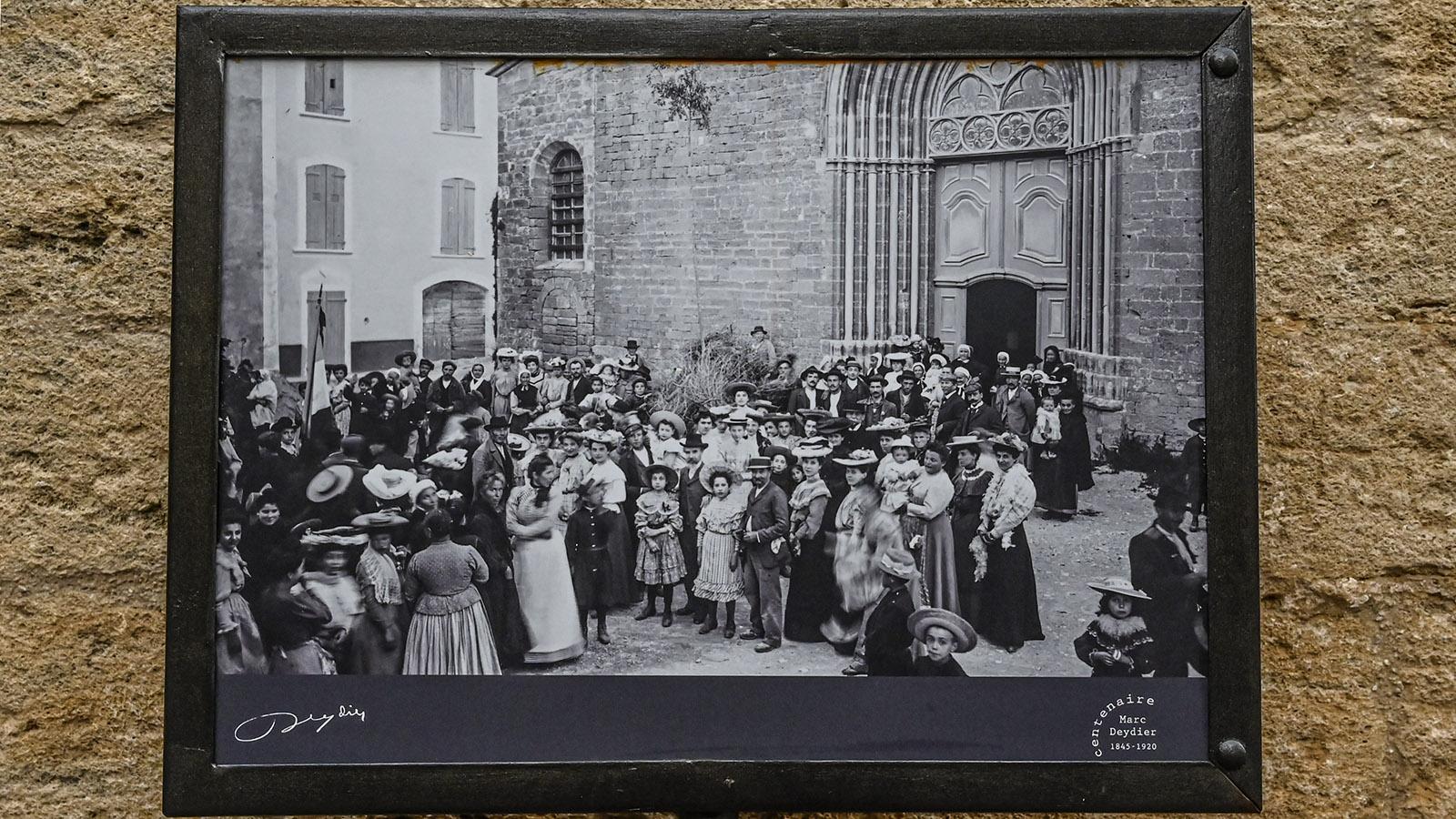 Auf 2800 Fotoplatten hielt Marc Deydier um 1900 das Dorfleben fest. Foto: Hilke Maunder
