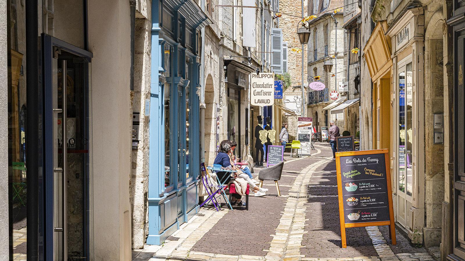 Die <em>Rue Limogeanne</em> in der Altstadt von Périgueux. Foto: Hilke Maunder