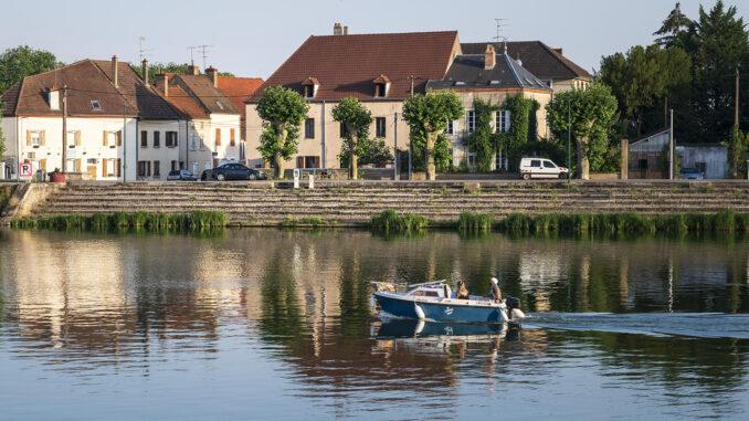 Die Saône bei Saint-Jean-de-Losne. Foto: Hilke Maunder