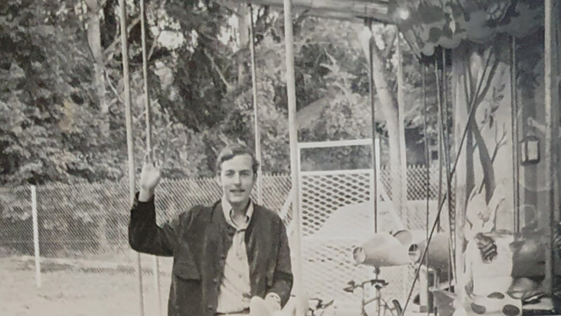 Mein erster Besuch in Paris! (1968) Das Karussell im Jardin du Luxembourg hat Rilke in einem Gedicht verewigt. Foto: priva