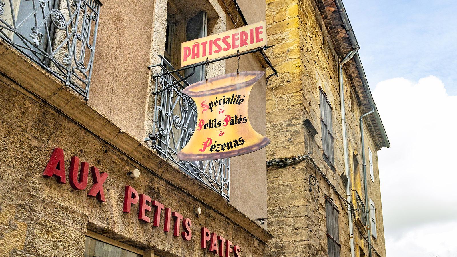 Spezialität von Pézenas: die <em>Petit Pâtés</em>. Foto: Hilke Maunder