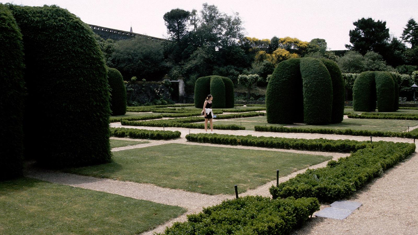Ines Sachs 1999 in Angers im Schlosspark. Foto: privat
