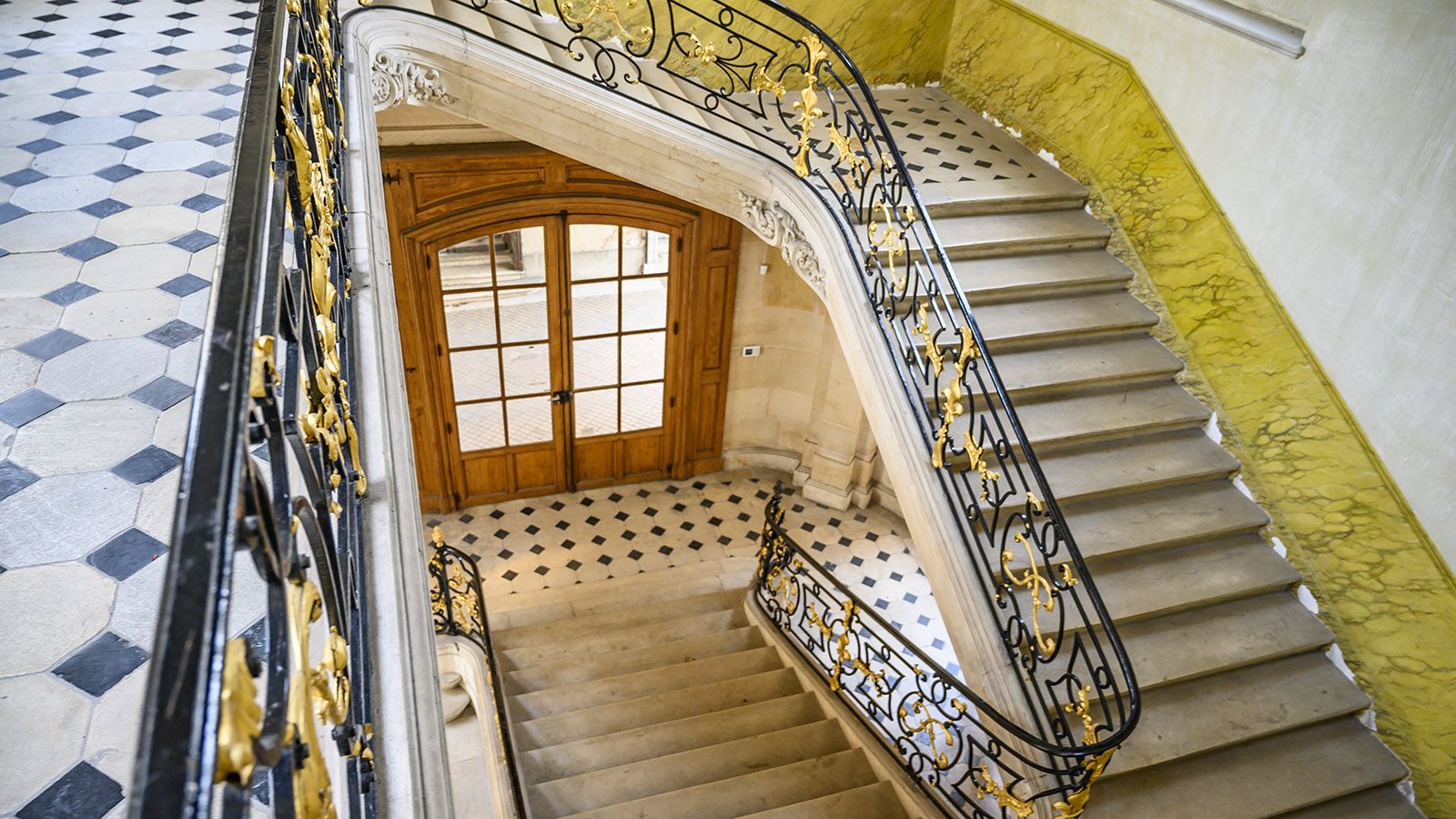 Ein Treppenaufgang der ville neuve von Nancy. Foto: Hilke Maunder