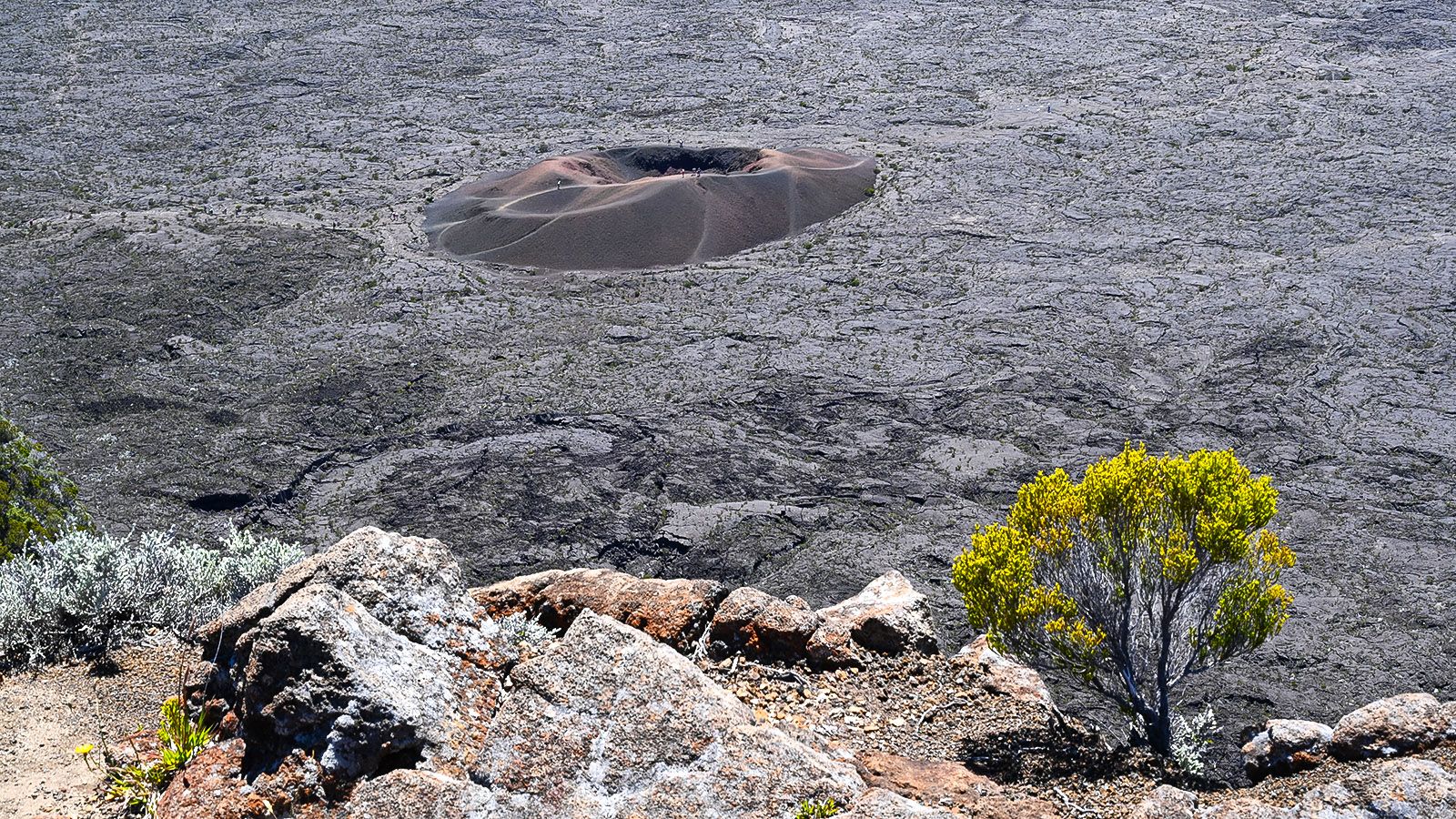 Der kleine Krater Formica Leo (2.202 m). Foto: Hilke Maunder