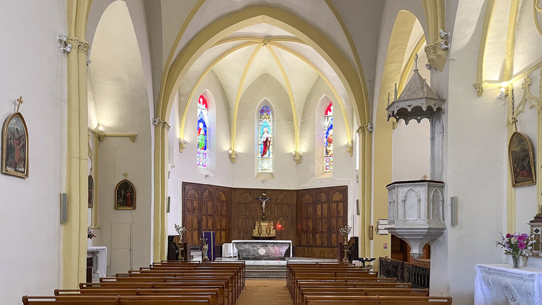 Das Innere der Dorfkirche von Roquebrun- Foto: Hilke Maunder