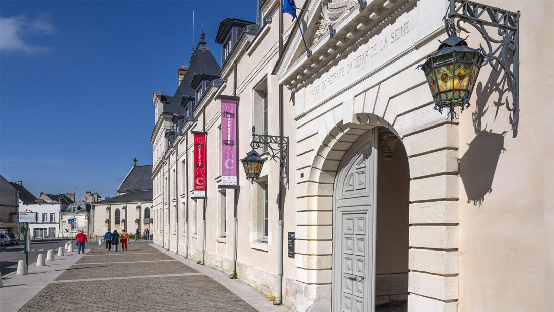 Der Eingang zur Cité internationale de la Langue Française. Foto: Hilke Maunder