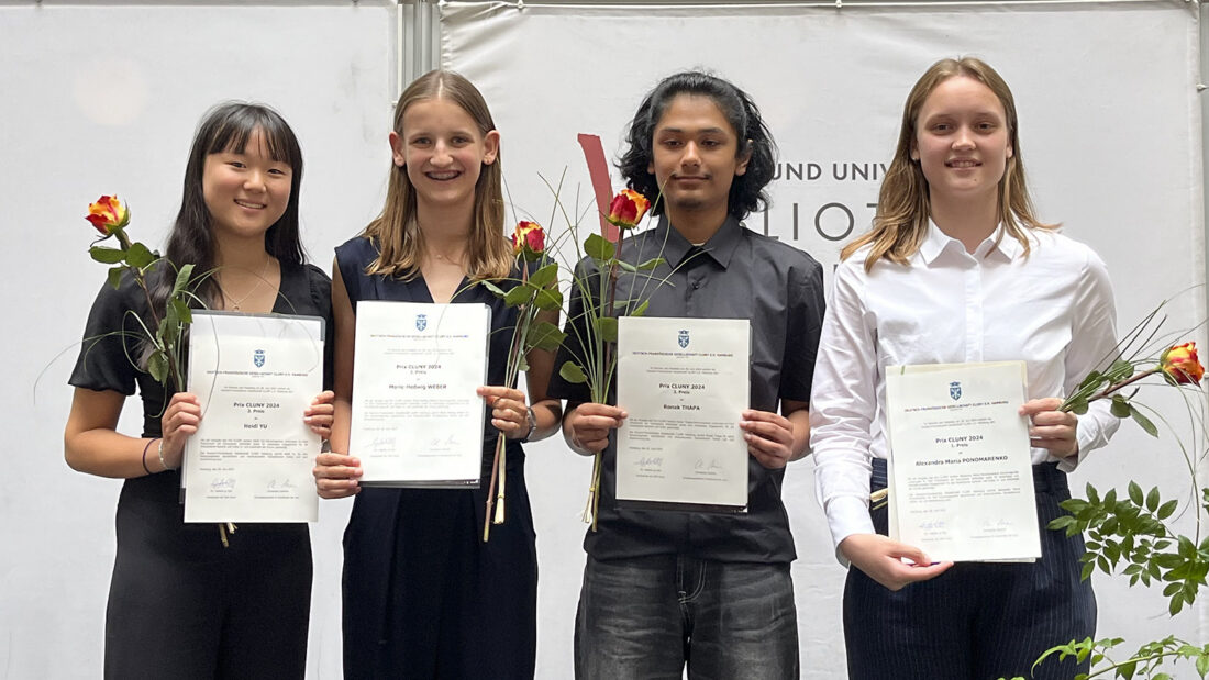 Die Preisträger des Prix Cluny 2024 (v.l:): Heidi Yu, Marie-Hedwig Weber, Ronak Thapa, Alexandra Maria Ponomarenko. Foto: Hilke Maunder