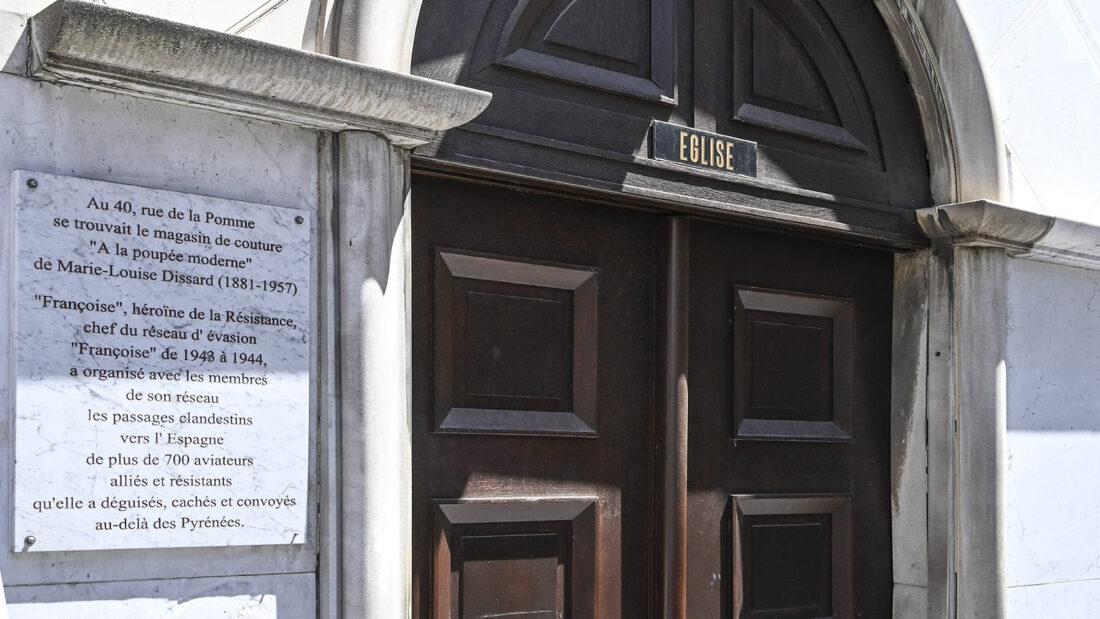 Die Gedenktafel für Madame Dissard an der Rue de la Pomme 40. Foto: Hilke Maunder