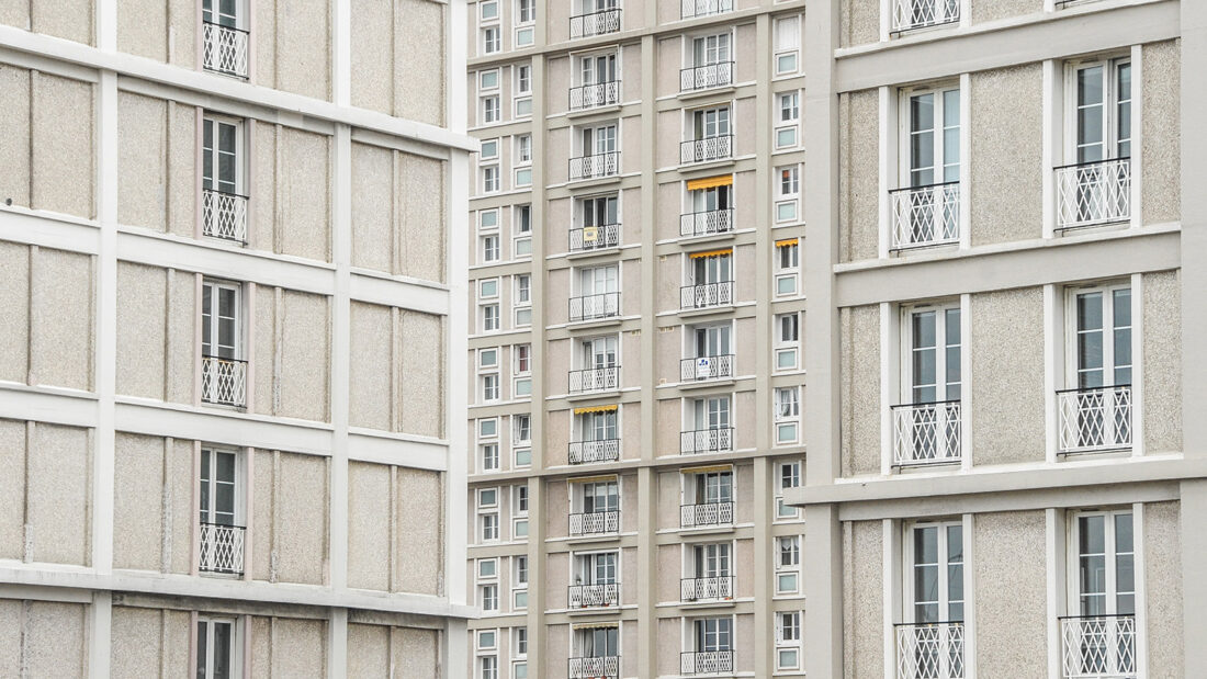 Beim frühen Plattenbau in Frankreich sind die vorgefertigten Betonelemente noch kleiner als beim Prodédé Camus, zeigt die Architektur von Auguste Perret in Le Havre. Foto: Hilke Maunder