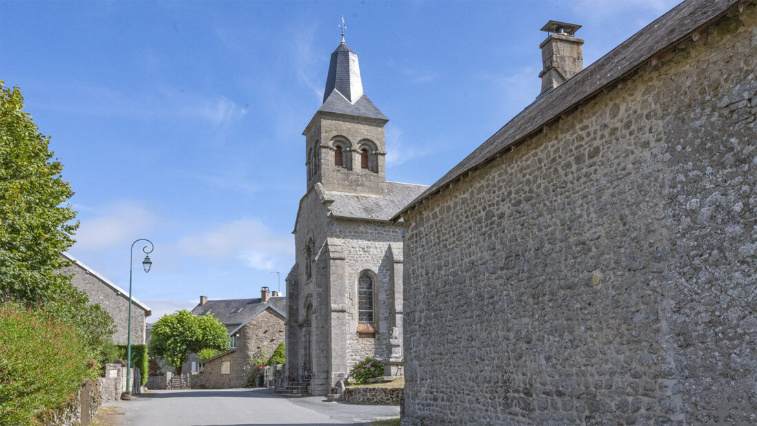 Die Église Saint-Thomas von Sous-Parsat. Foto: Hilke Maunder