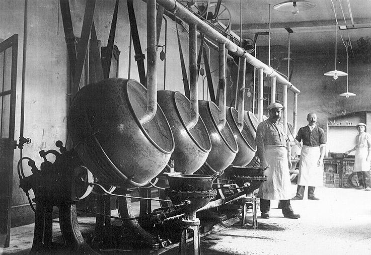 Historische Aufnahme der Produktion im Jahr 1930. Foto: Anis de Flavigny